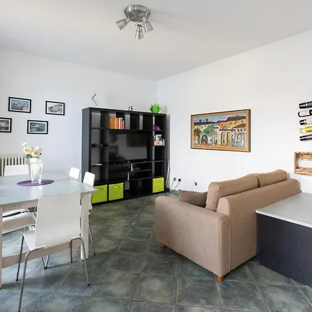 Borgo Verginate - Panorama Apartamento